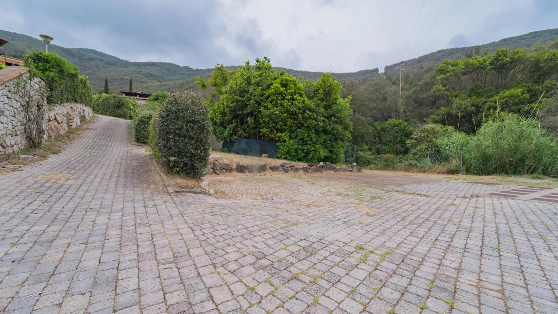 Apartment Relais Nisportino Borgo Alloro Casa Castagno Italy