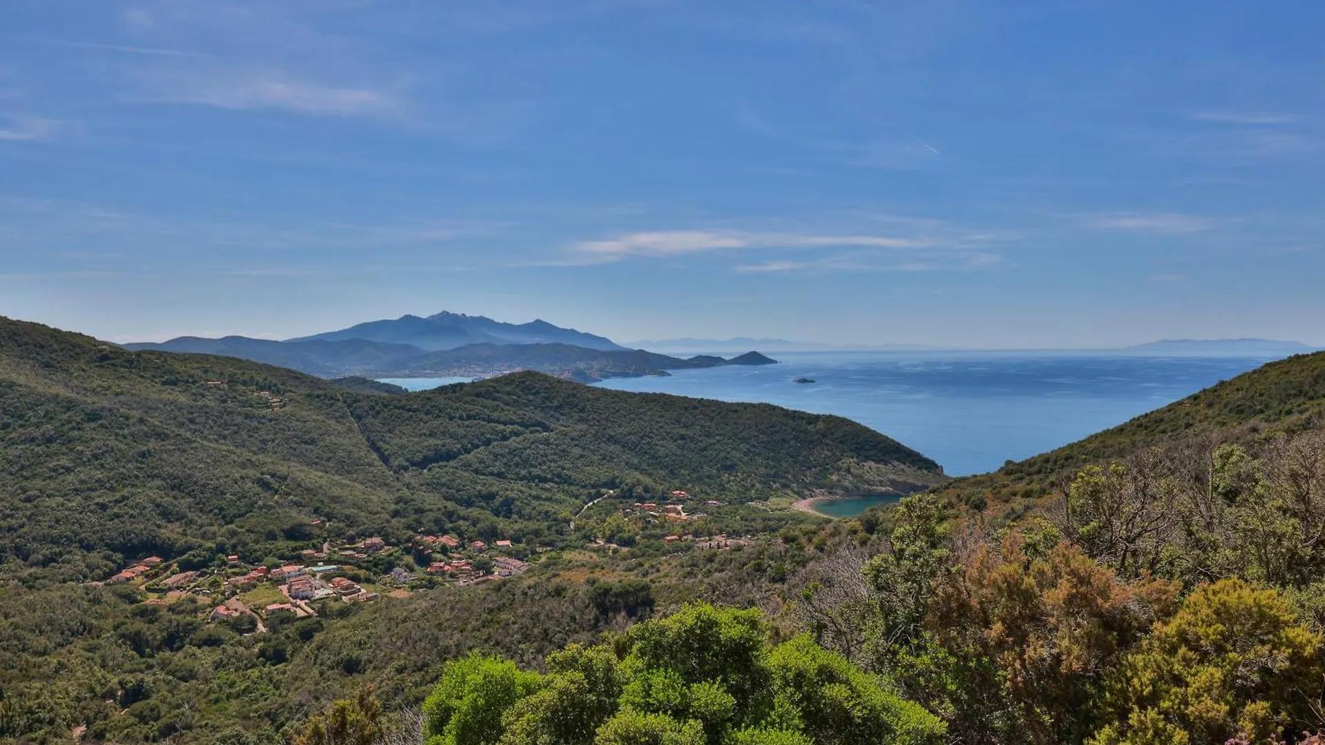 Relais Nisportino Borgo Alloro Casa Castagno Italy